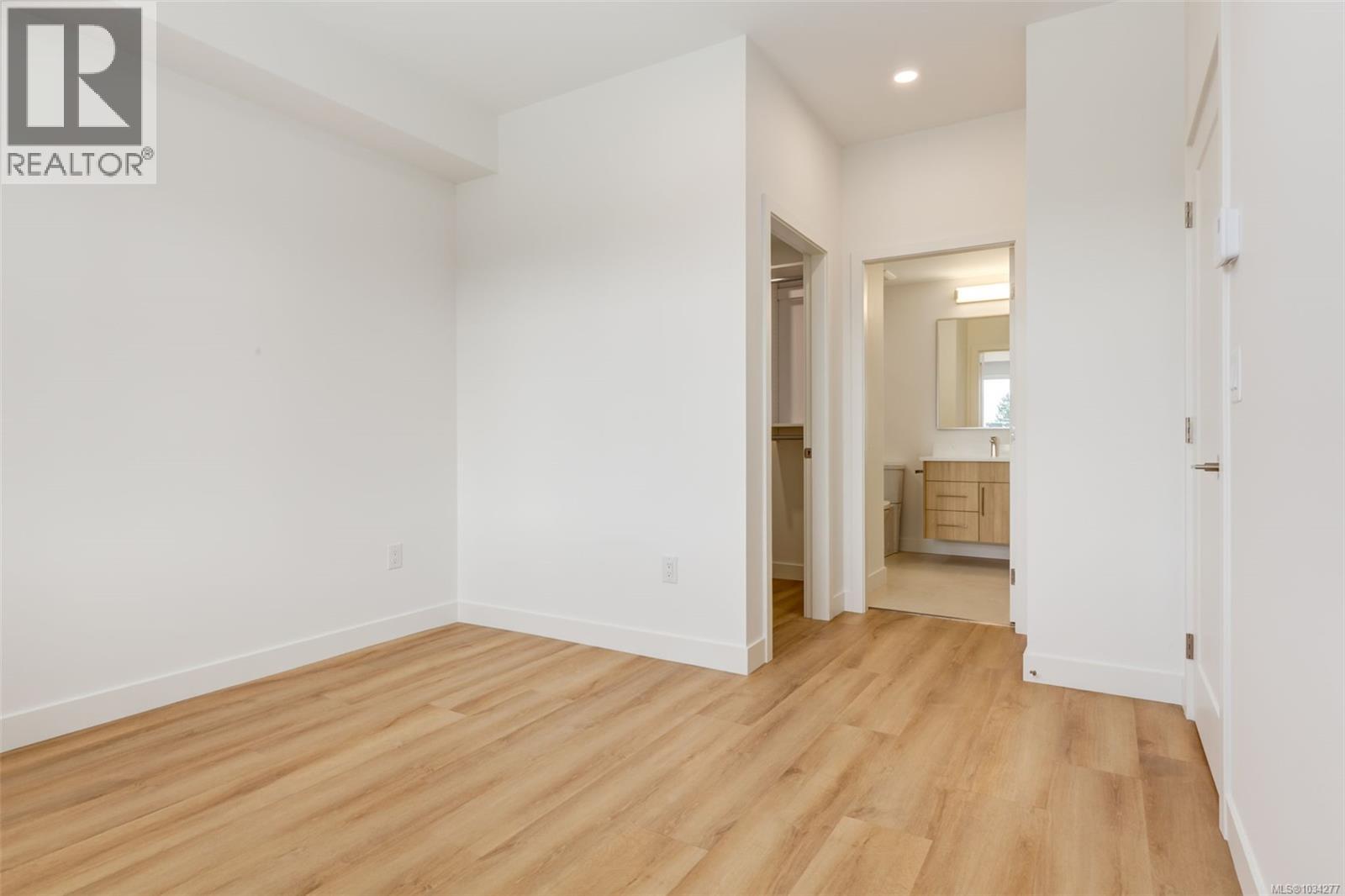 #204 7181 Lantzville Rd - 13