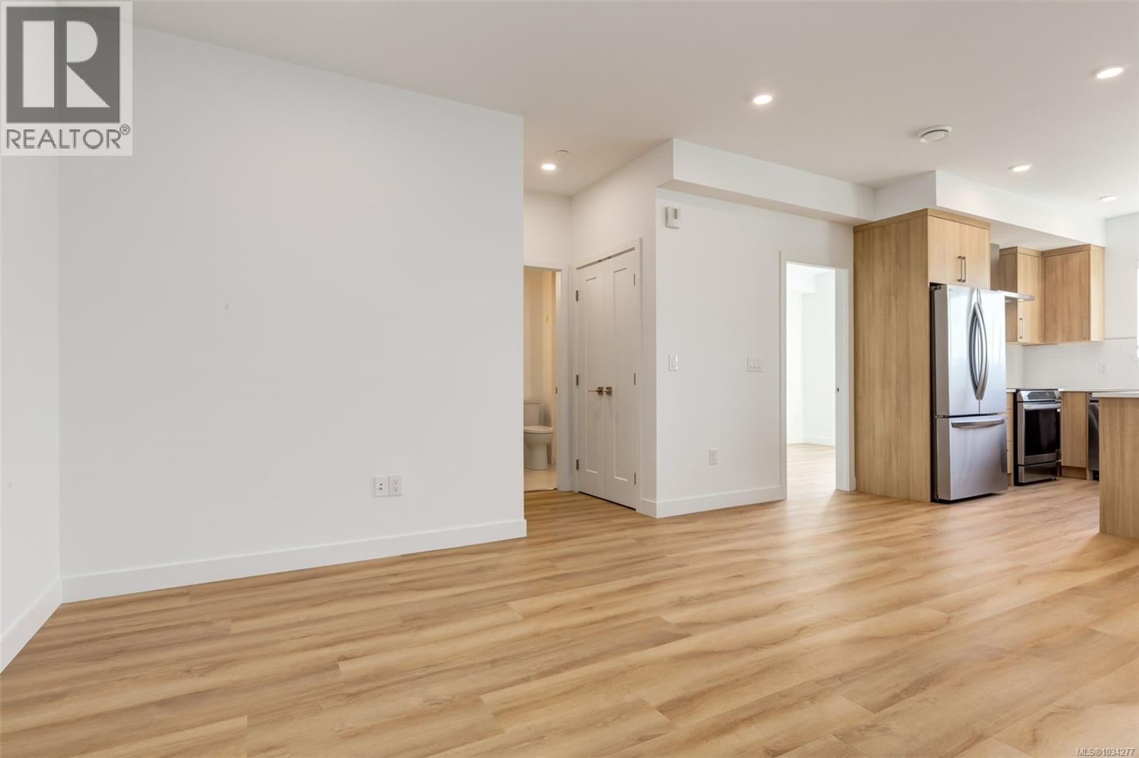 #204 7181 Lantzville Rd - 12