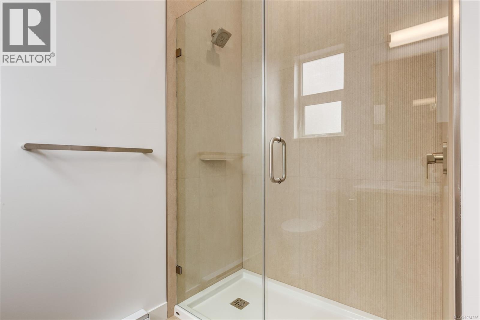 #305 7181 Lantzville Rd - 24