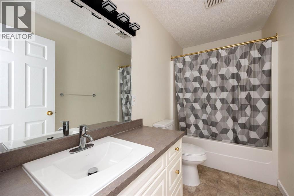 116 Sirius Avenue — photo 16