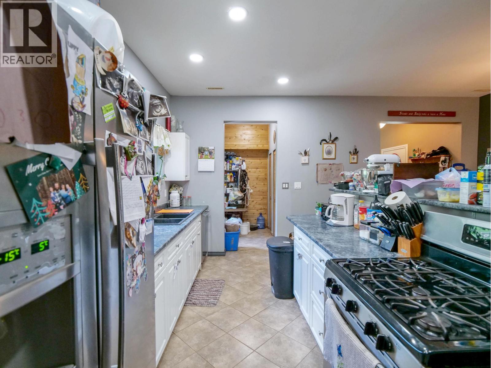 3222 HAYMAN CRESCENT - 17