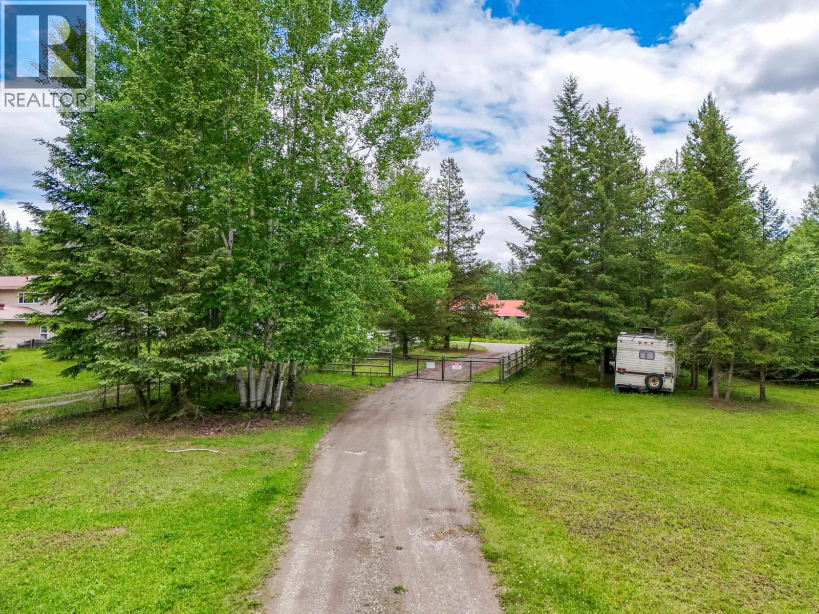 3222 HAYMAN CRESCENT - 5