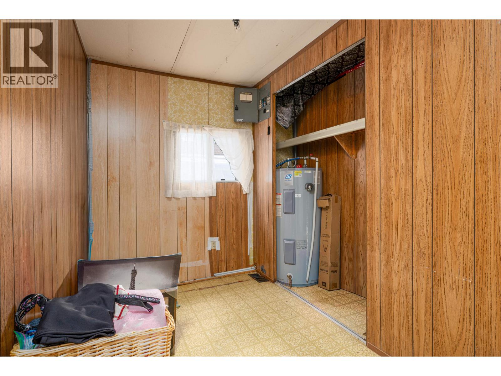 Photo 16 of 32 — 104 3730 LANSDOWNE ROAD · Prince George, BC