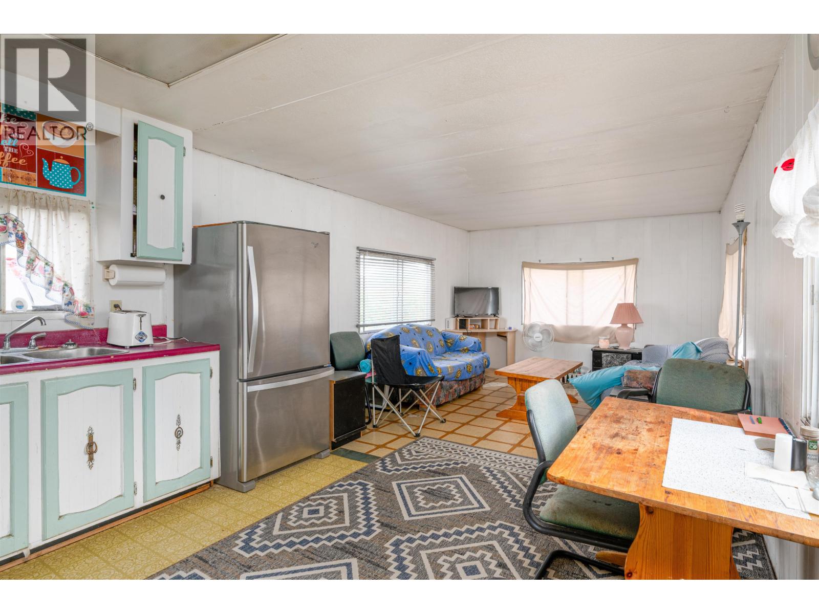 Photo 17 of 32 — 104 3730 LANSDOWNE ROAD · Prince George, BC