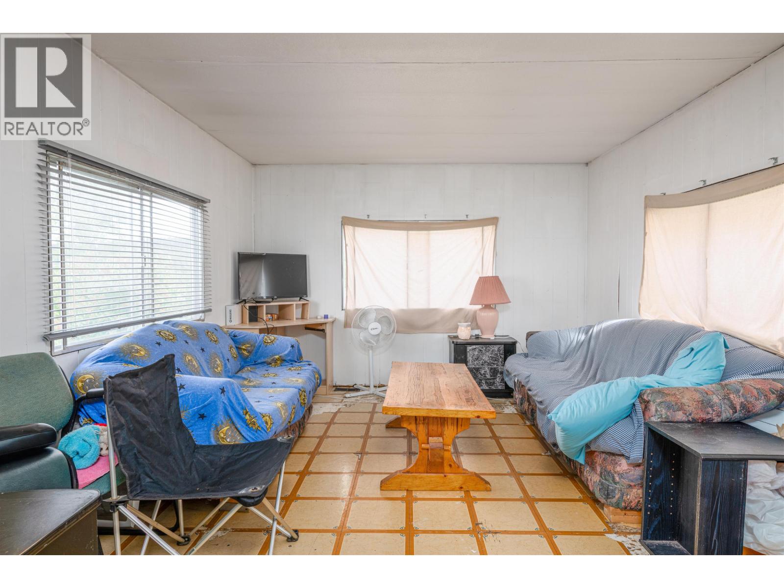 Photo 19 of 32 — 104 3730 LANSDOWNE ROAD · Prince George, BC