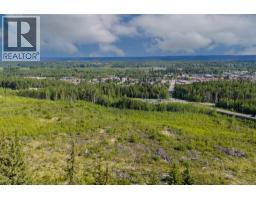 1575 Nechako Avenue, Vanderhoof, BC V0J3A0 Photo 8