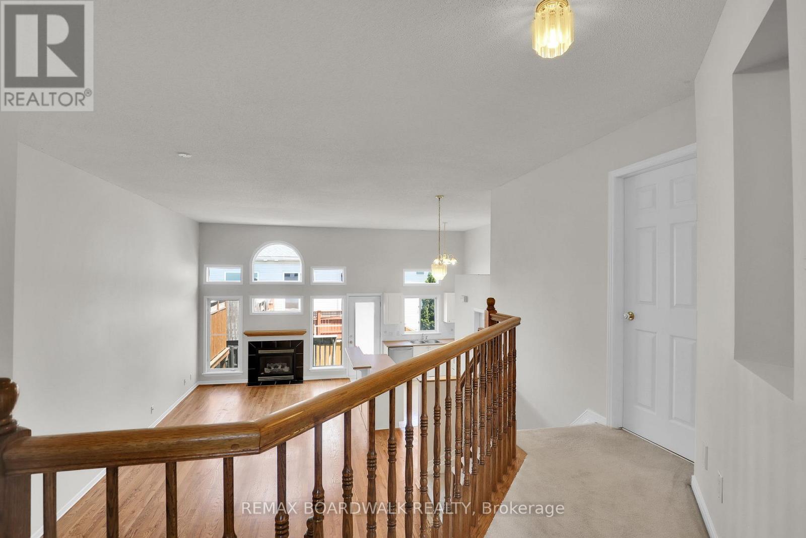 5 MAPLE PARK PRIVATE - 18