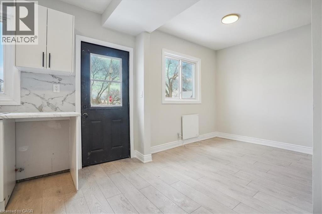 510 BRITANNIA Avenue - 4