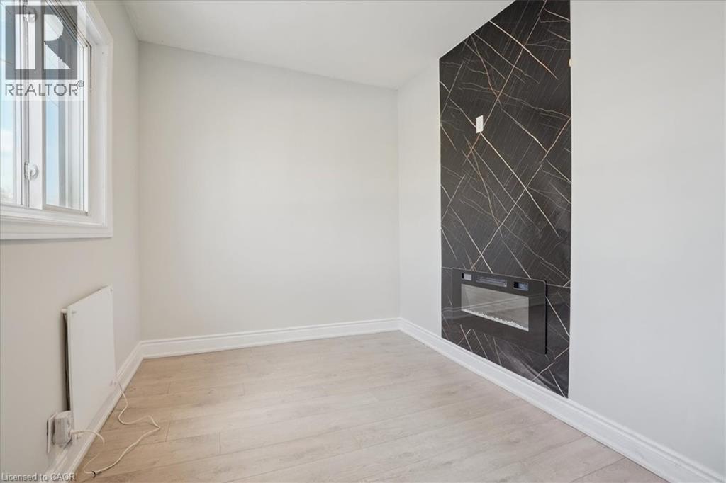 510 BRITANNIA Avenue - 6