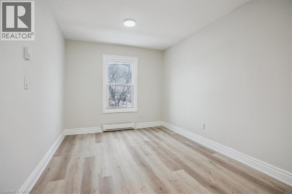 510 BRITANNIA Avenue - 22