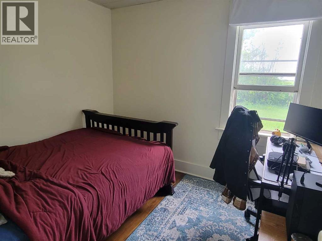 5205 52 Avenue - 19