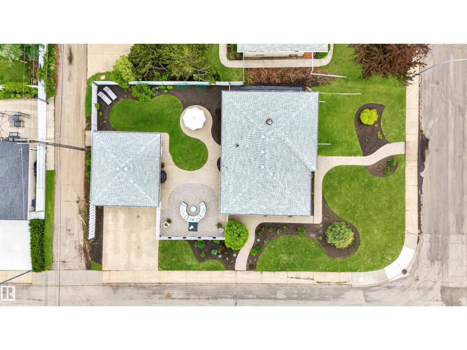 6203 87 AV NW - photo 2