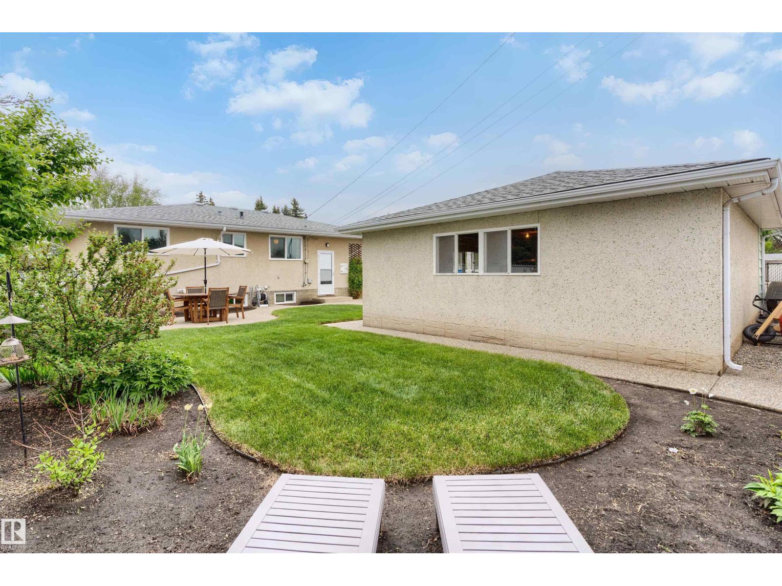 6203 87 AV NW — photo 8