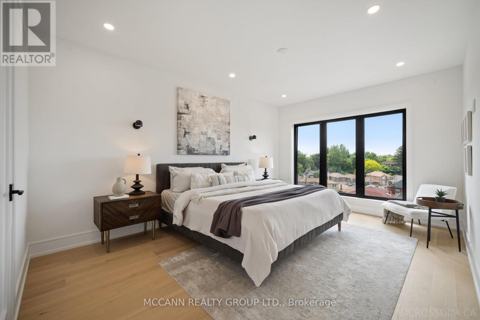 526 WESTMOUNT AVENUE - 21
