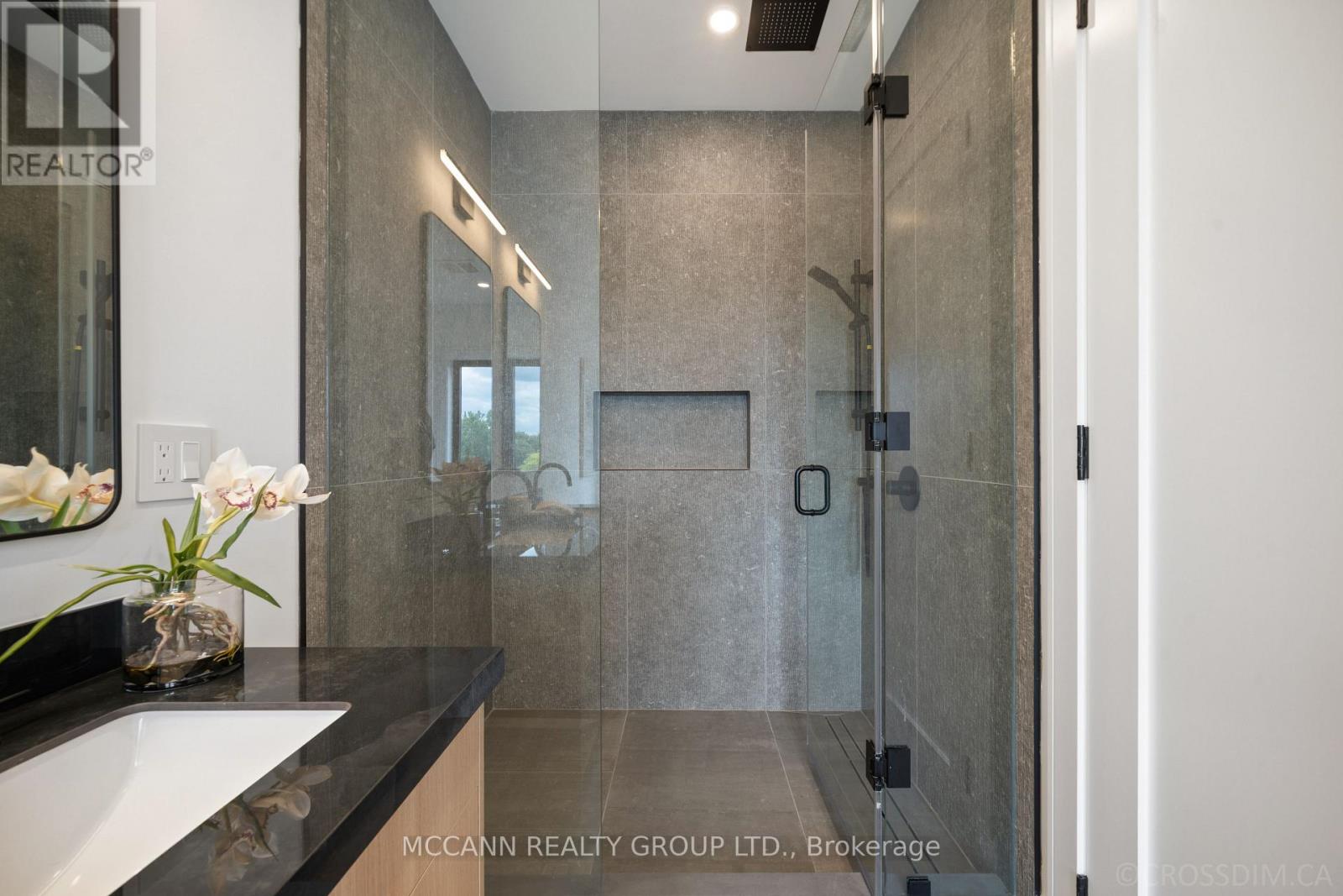 526 WESTMOUNT AVENUE - 24