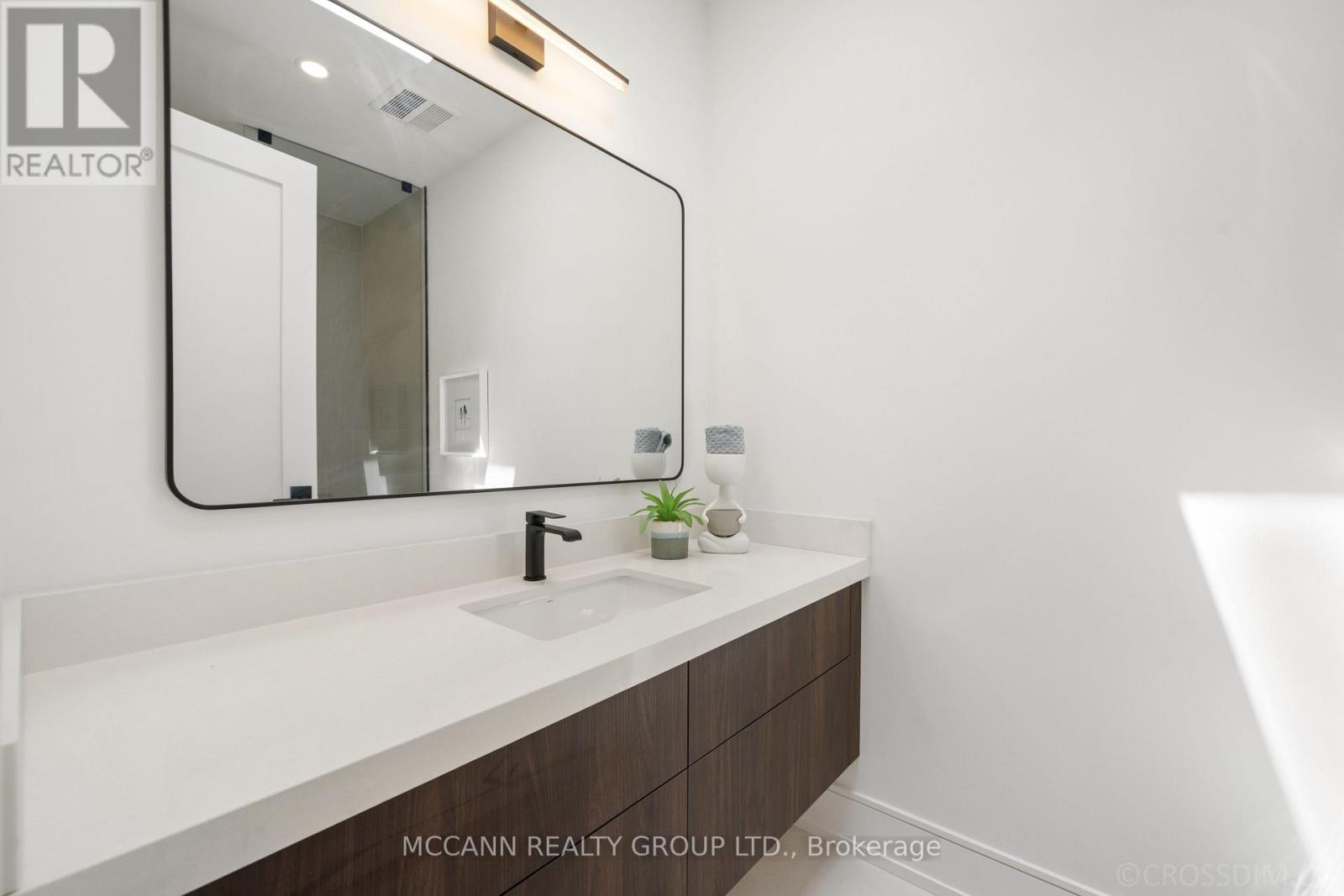 526 WESTMOUNT AVENUE - 33