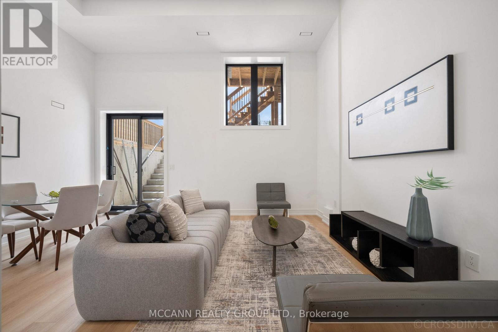 526 WESTMOUNT AVENUE - 36