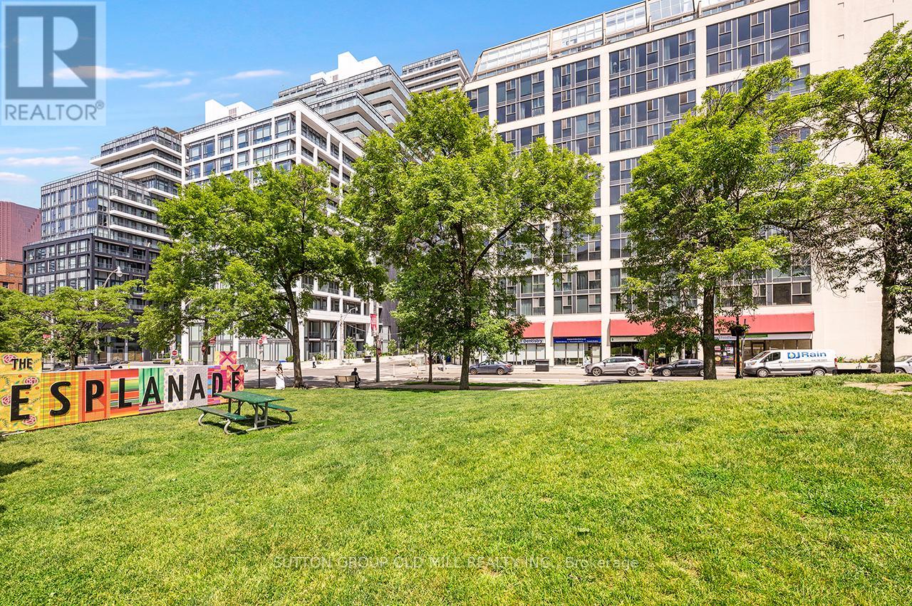 Listing photo of 821 - 222 THE ESPLANADE STREET