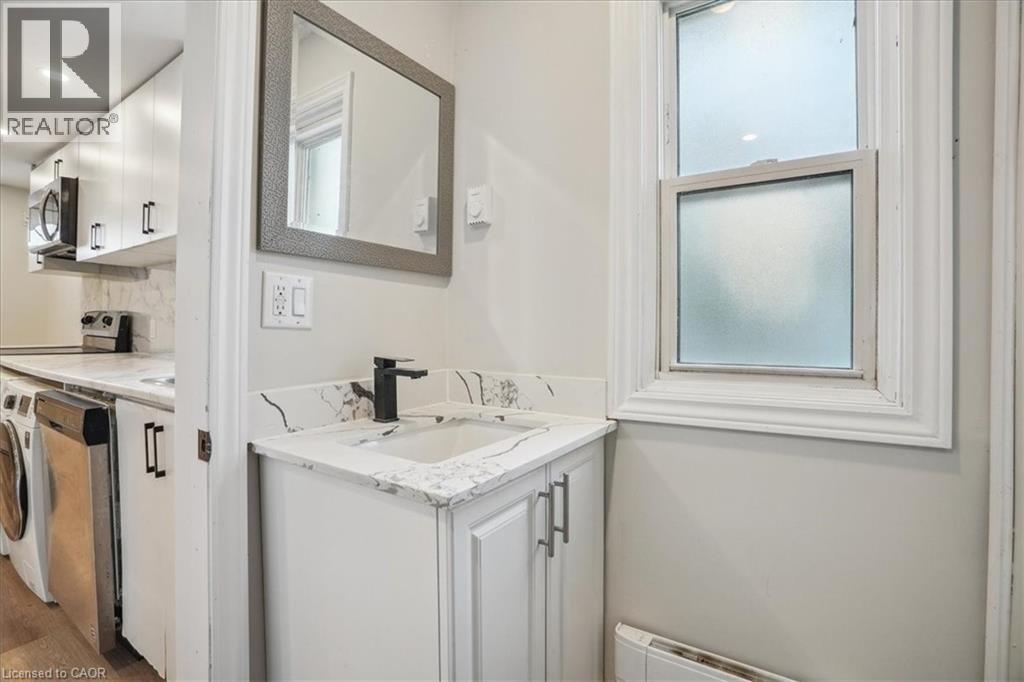 510 BRITANNIA Avenue - 30