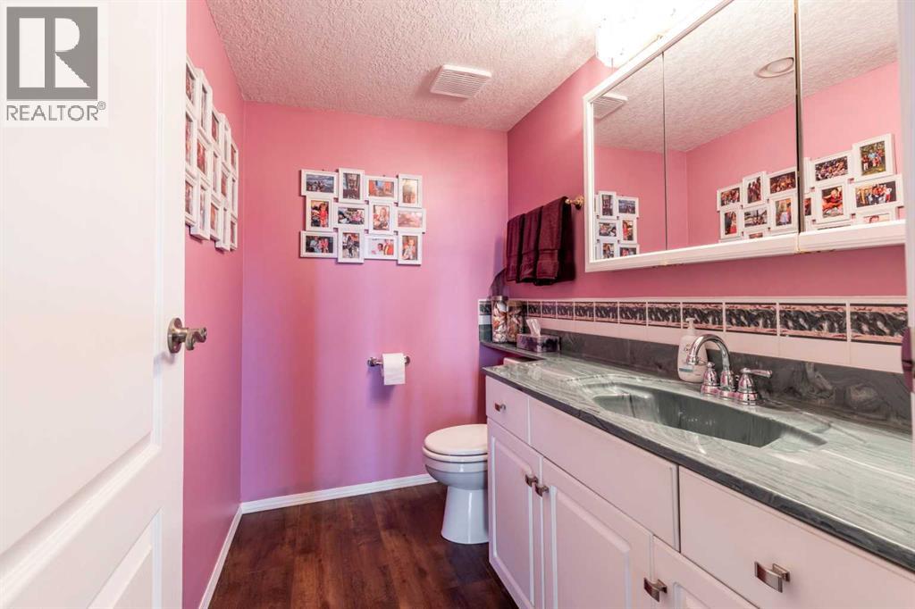 405, 1535 Southview Drive SE — photo 20