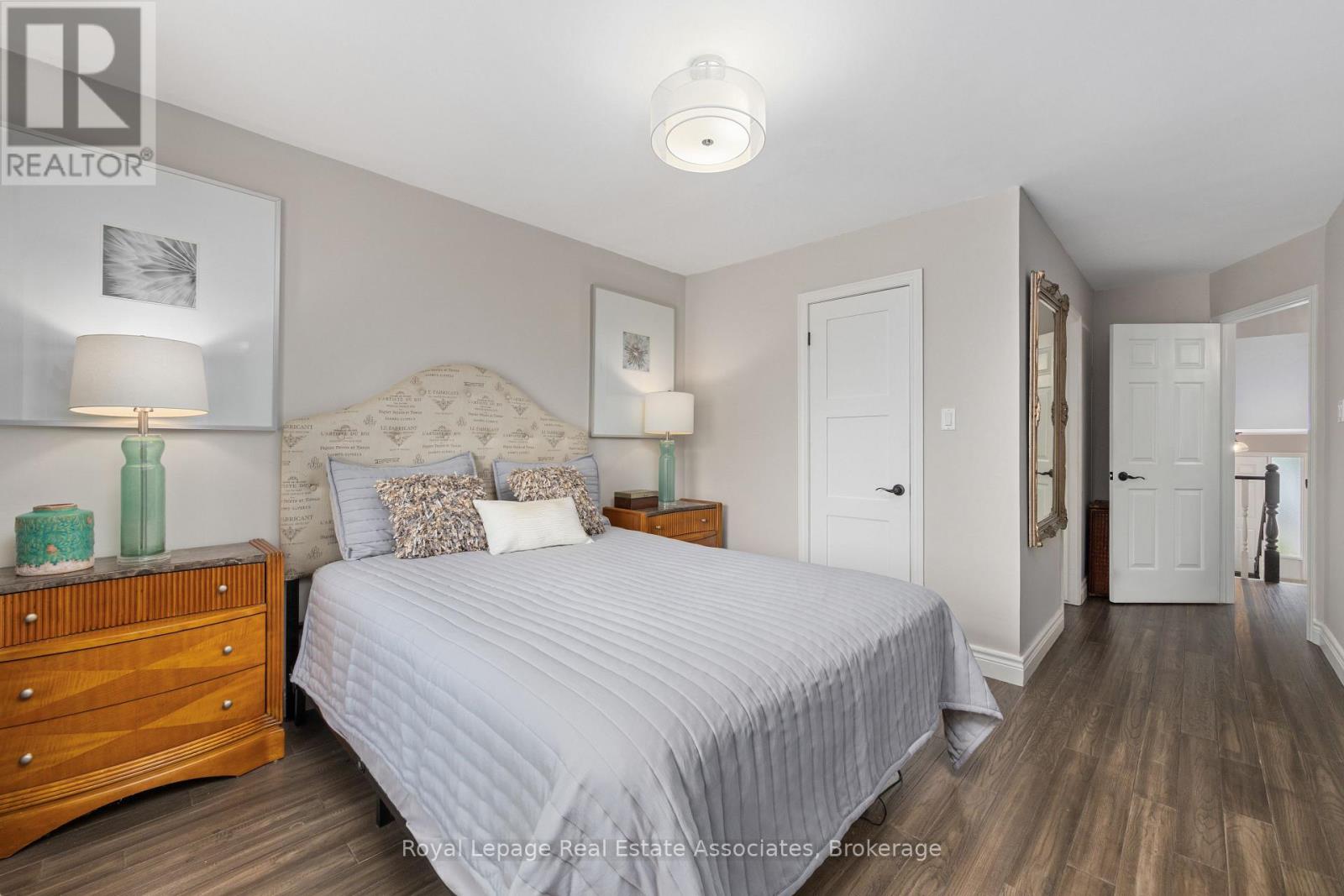 537 MATHEWMAN CRESCENT - 16