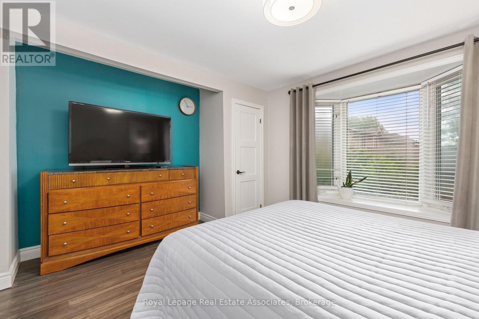 537 MATHEWMAN CRESCENT - 17