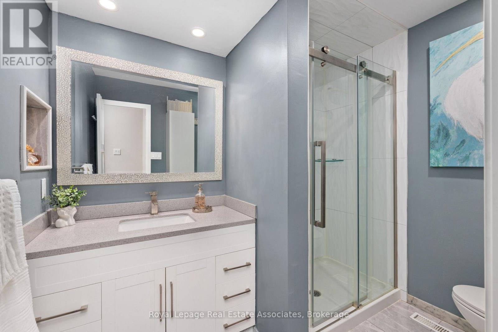537 MATHEWMAN CRESCENT - 18