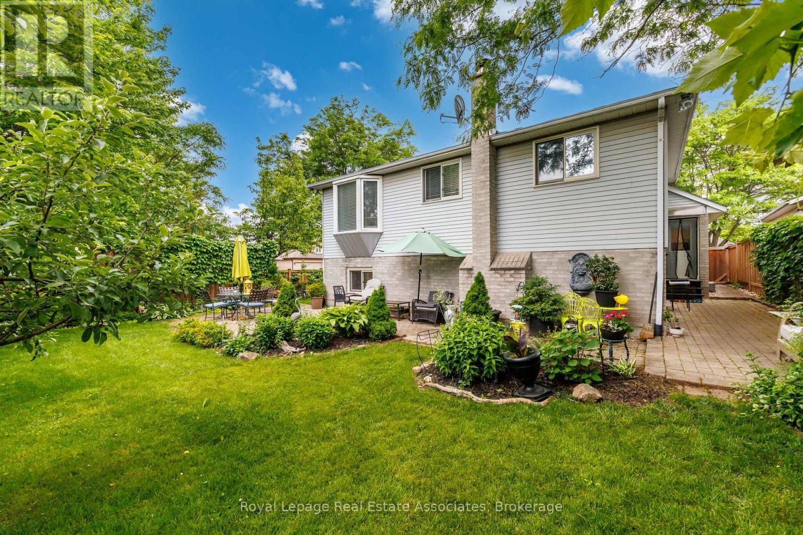 537 MATHEWMAN CRESCENT - 29
