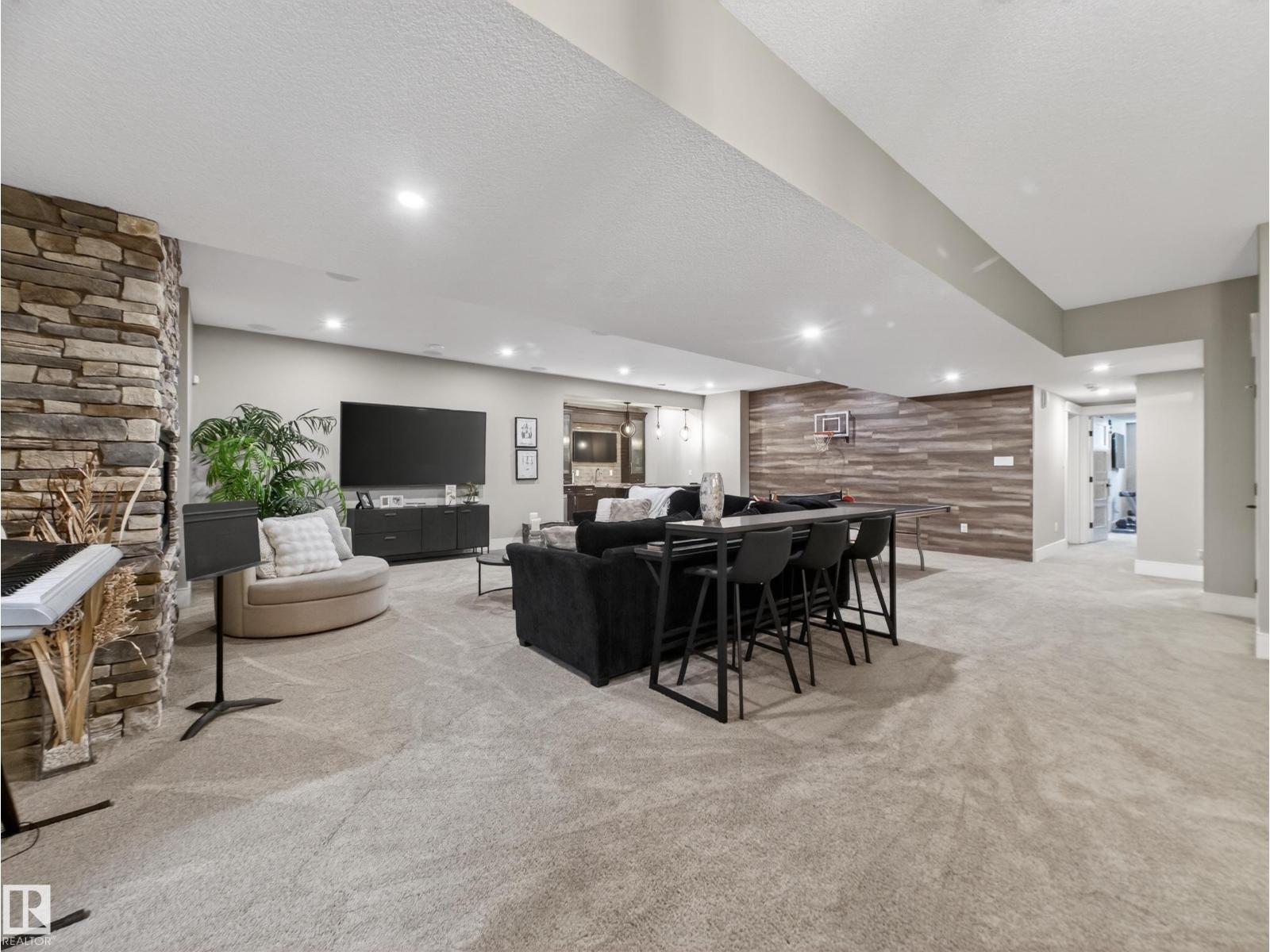 #87 52367 RGE ROAD 223 - 38