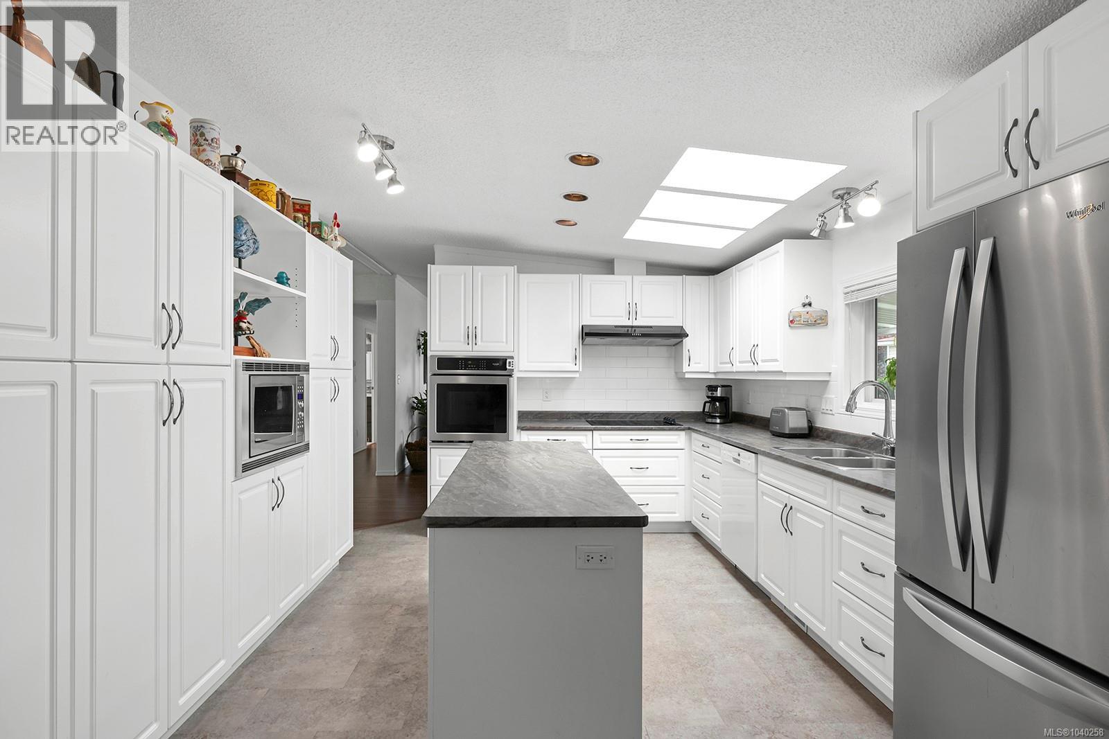 #77 4714 Muir Rd - 12