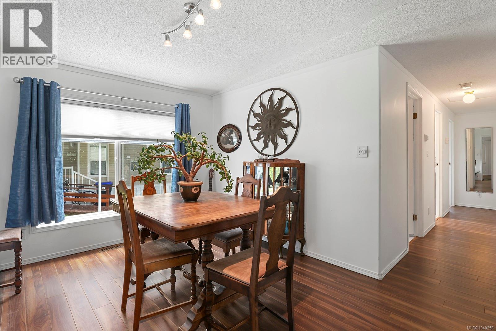 #77 4714 Muir Rd - 14
