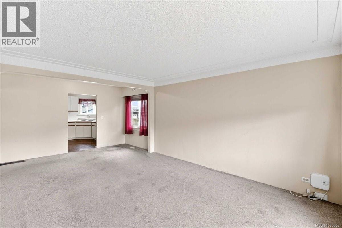 3582 11th Ave - Image 2