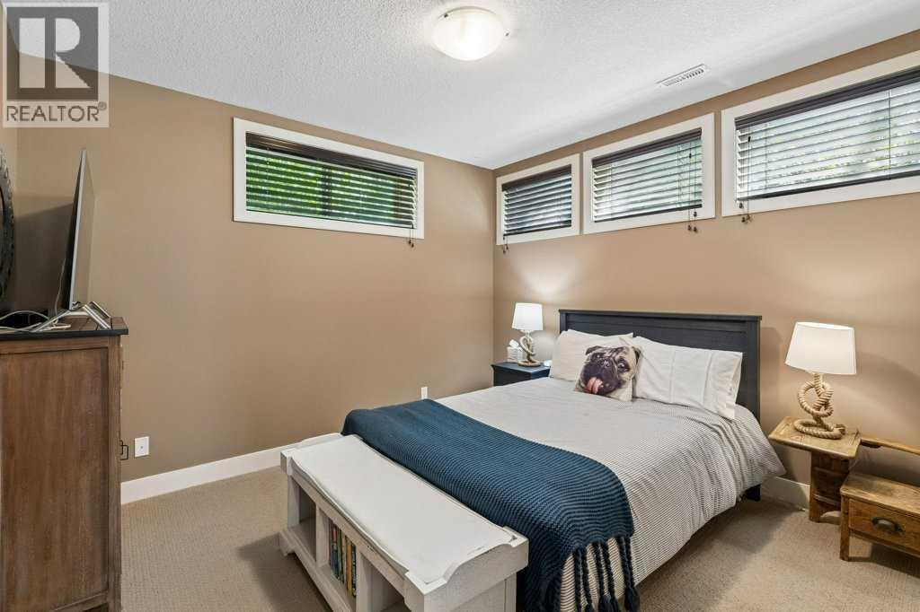 55 Wentwillow Lane SW — photo 38