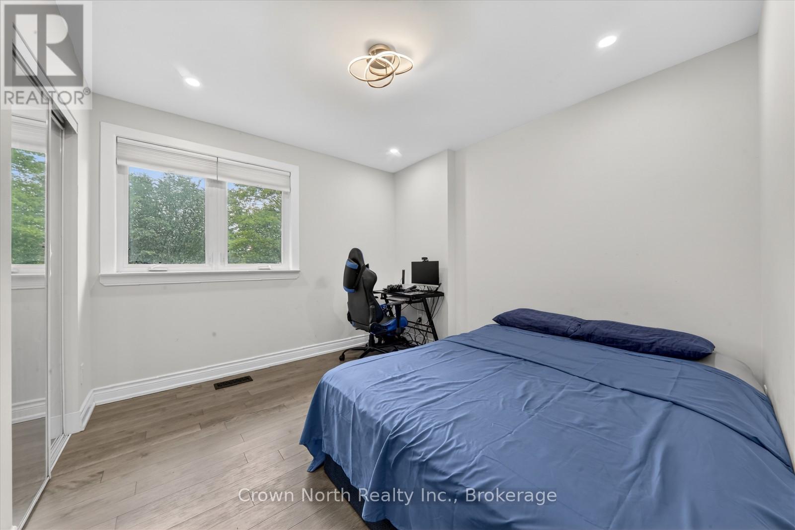 85 PORTICO DRIVE - 21