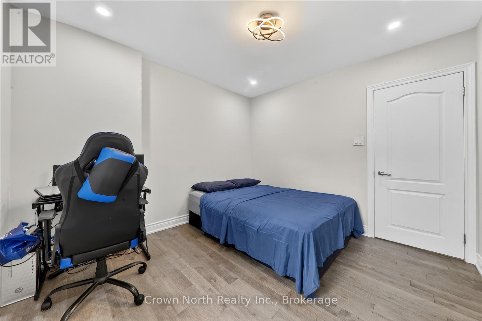 85 PORTICO DRIVE - 22
