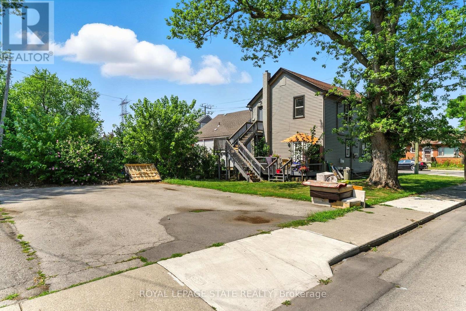 510 BRITANNIA AVENUE - 38