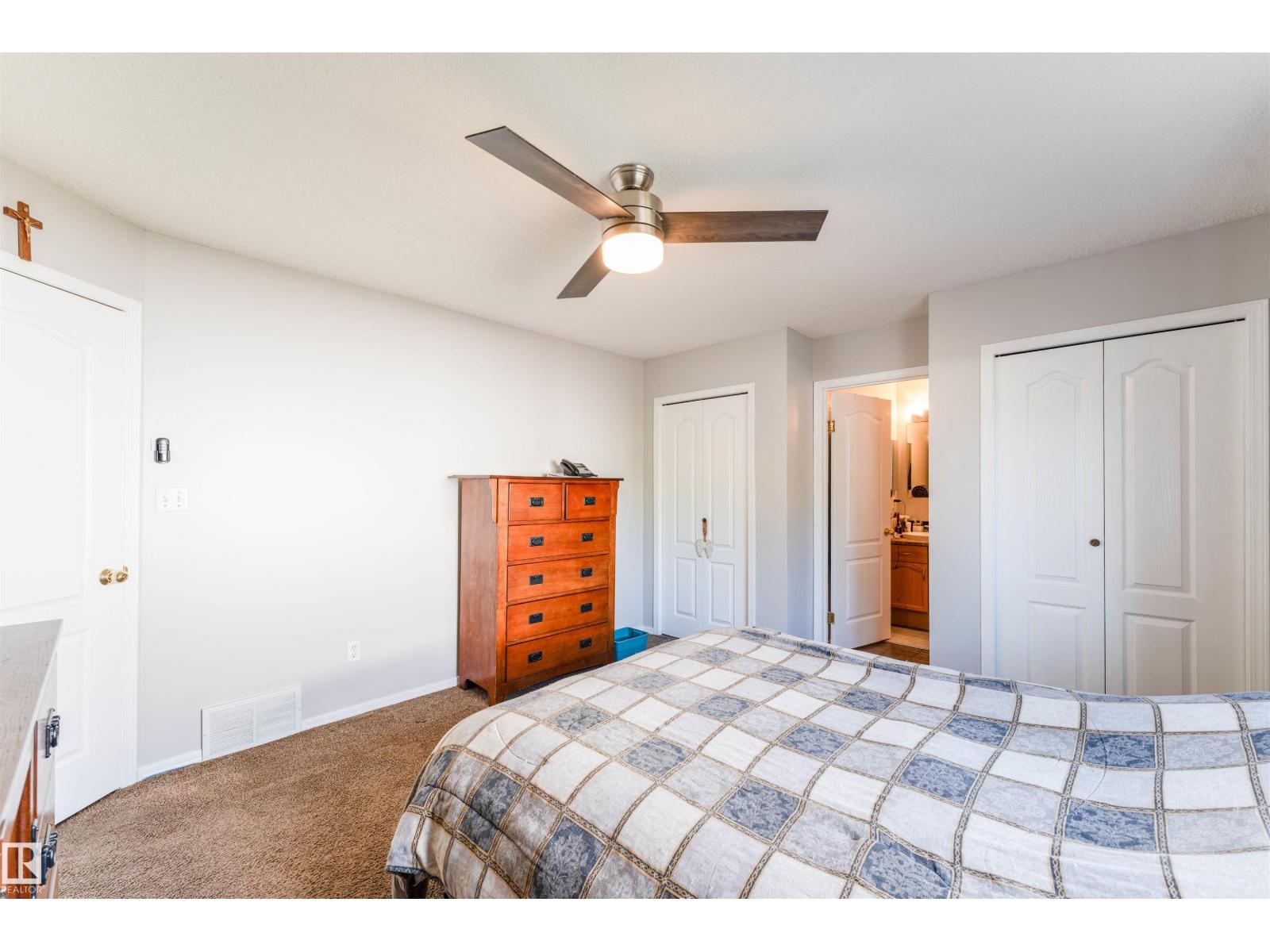5309 46 ST — photo 28