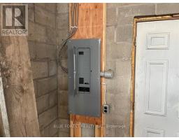 12003 Base Line, Chatham Kent, ON N0P2K0 Photo 14