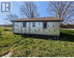 12003 Base Line, Chatham Kent, ON N0P2K0 Photo 8