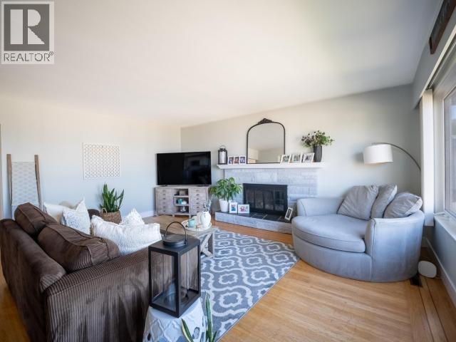 3776 GORDON AVE - 20