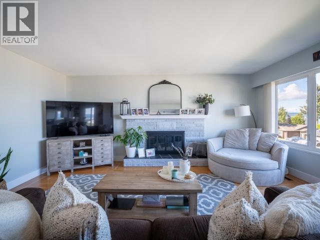 3776 GORDON AVE - 21