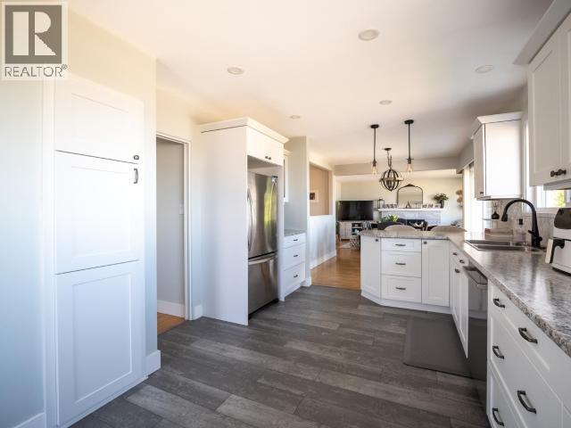 3776 GORDON AVE - 29