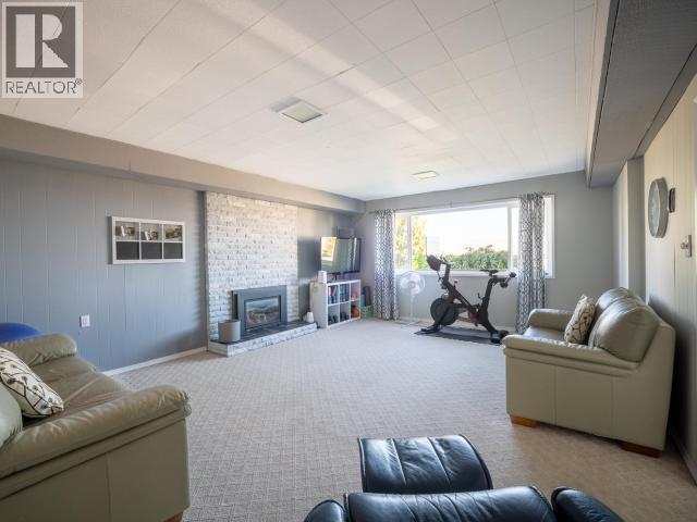 3776 GORDON AVE - 45