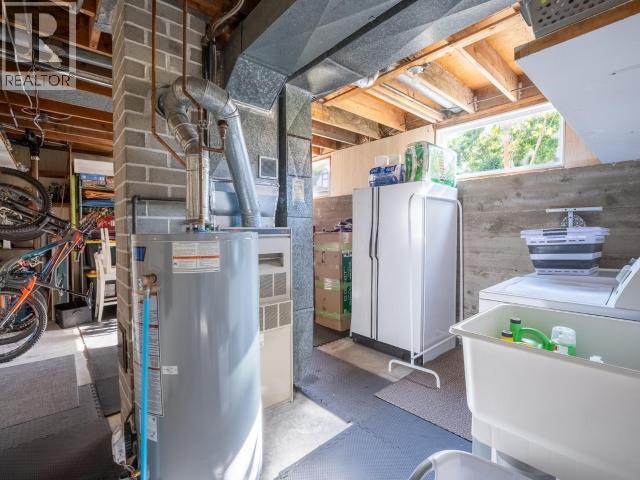 3776 GORDON AVE - 49
