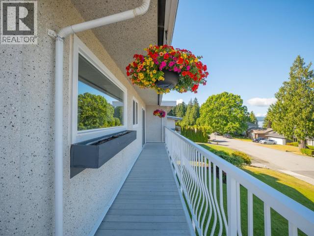 3776 GORDON AVE - 54