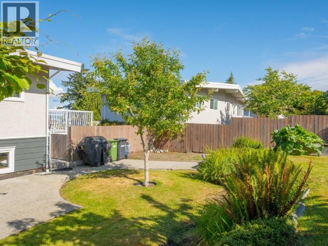 3776 GORDON AVE - 73