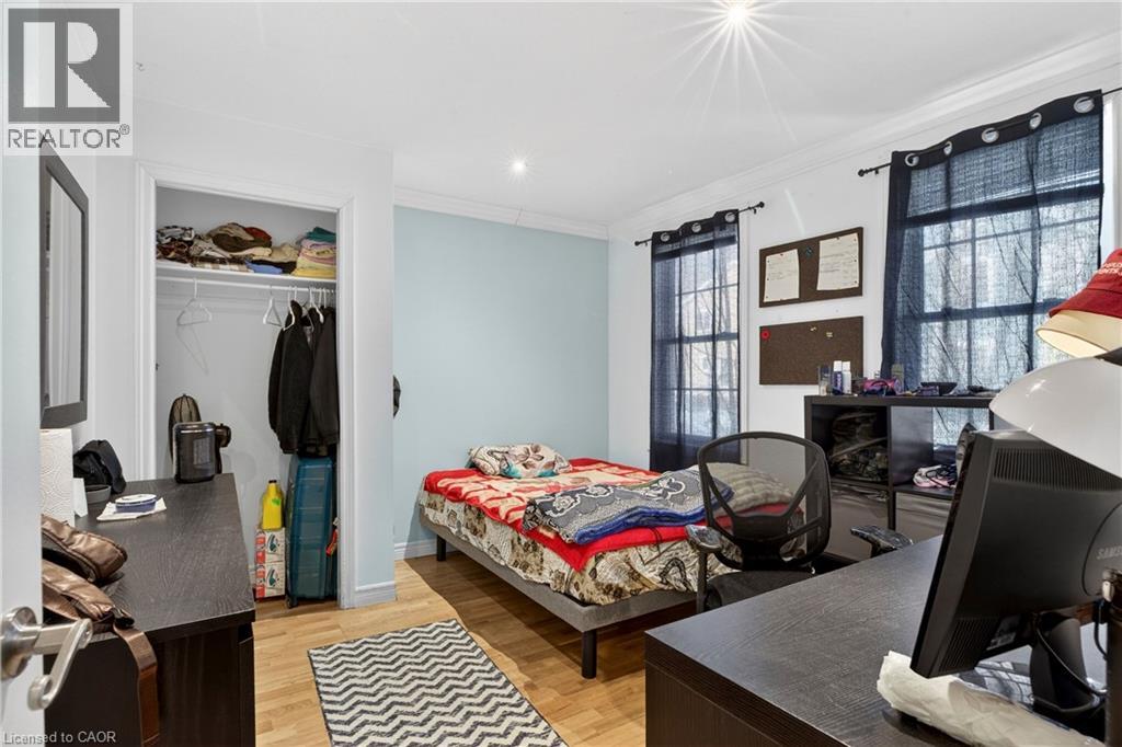 91 ROYAL Avenue - 16