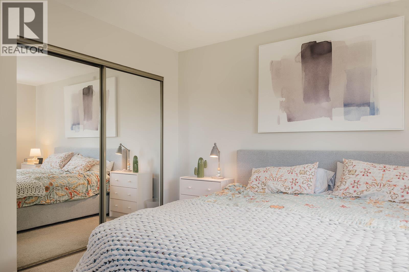 4 765 SCHOOL ROAD, Gibsons