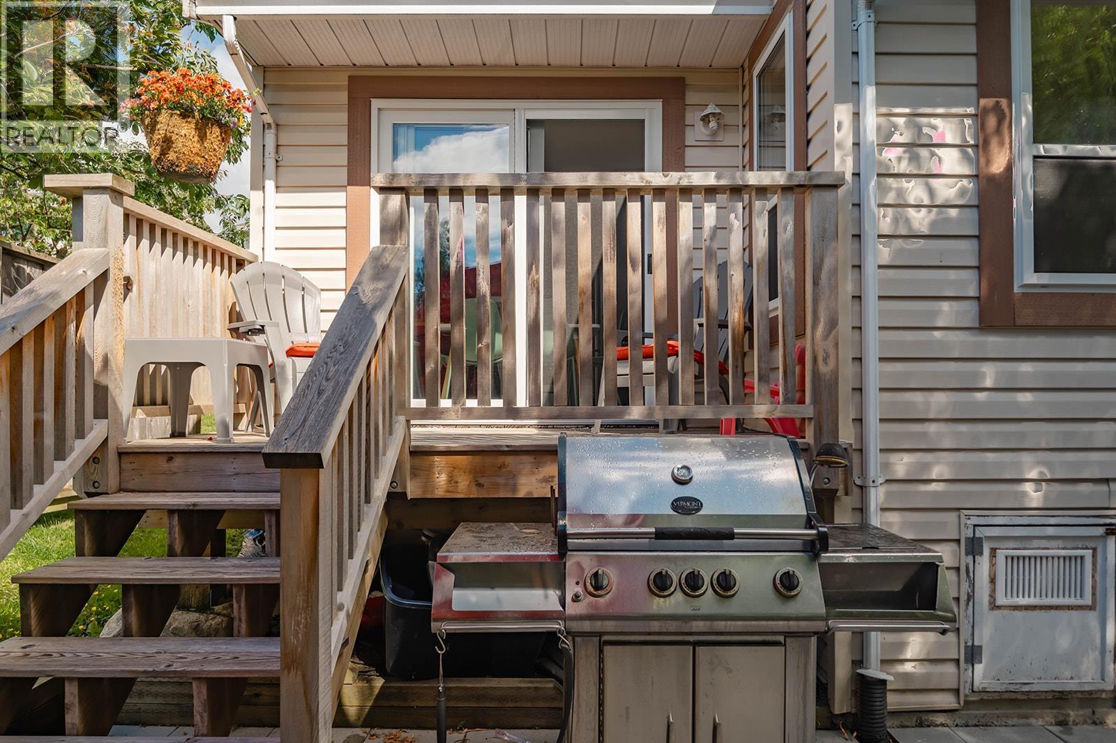4 765 SCHOOL ROAD, Gibsons