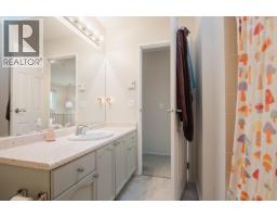 4 765 School Road, Gibsons, BC V0N1V9 Photo 27